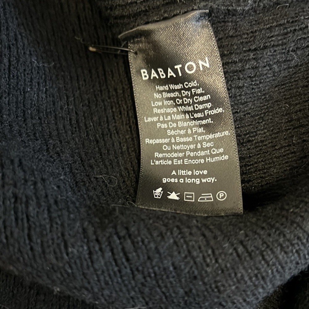 Babaton V neck Merino wool Sweater size Small - Picture 9 of 10